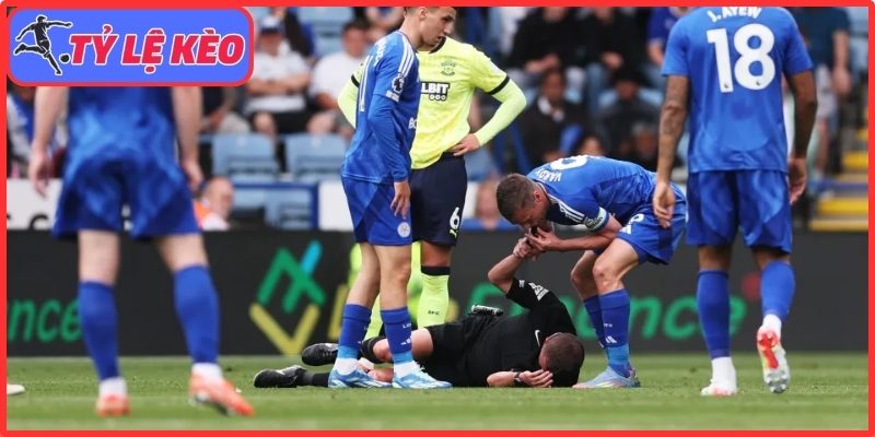 Siết kỷ luật, hạn chế gián đoạn trên sân