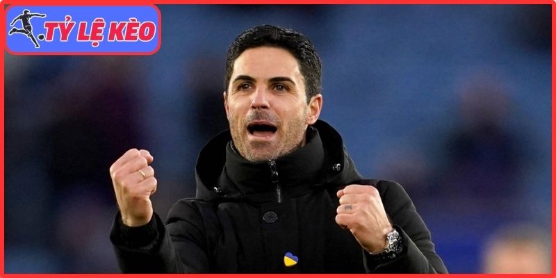 Arteta xúc động sau đêm lịch sử của Arsenal