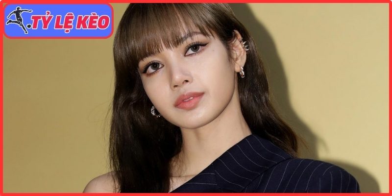 Lisa bùng nổ tại lễ khai mạc World Cup 2026